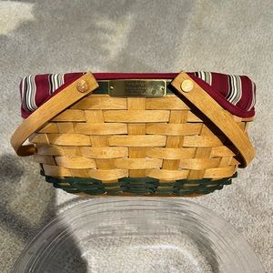 Longaberger 2004 Green Christmas Hostess Greetings Basket Combo